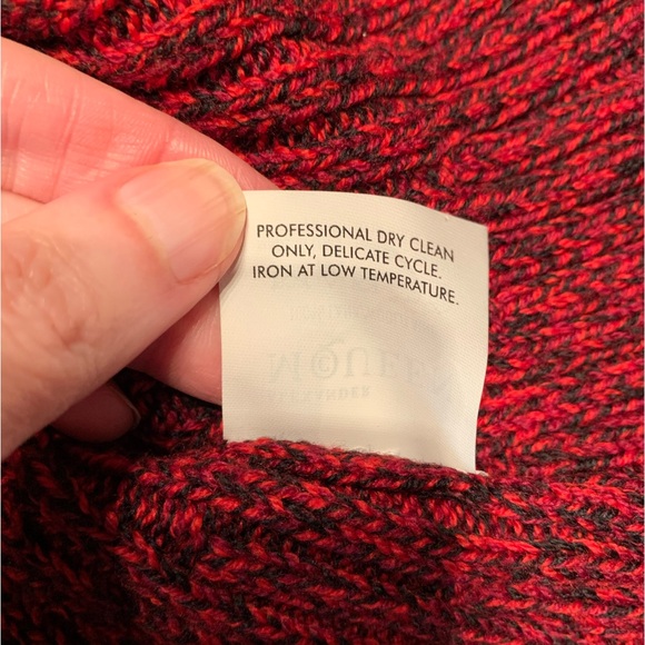 Alexander McQueen peplum marked Red Wool Cardigan sweater - Picture 6 of 13